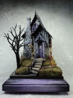 Make it Your Own Cottage Kit 1/4 scale, Haunted Cottage